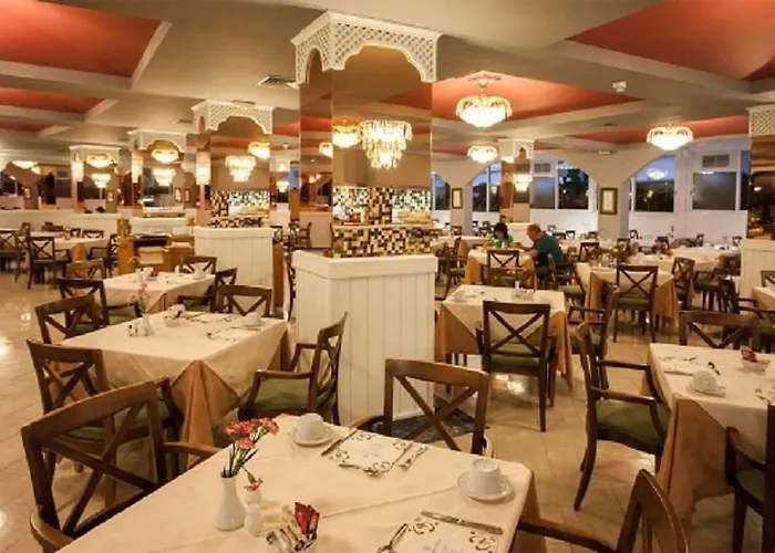 Adrian Colon Guanahani Adultos Only